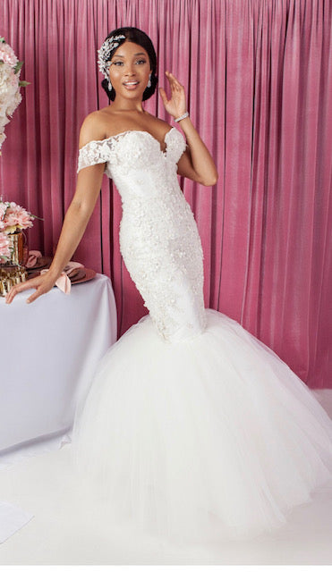 Sample: Removable Layered Train Wedding Gown