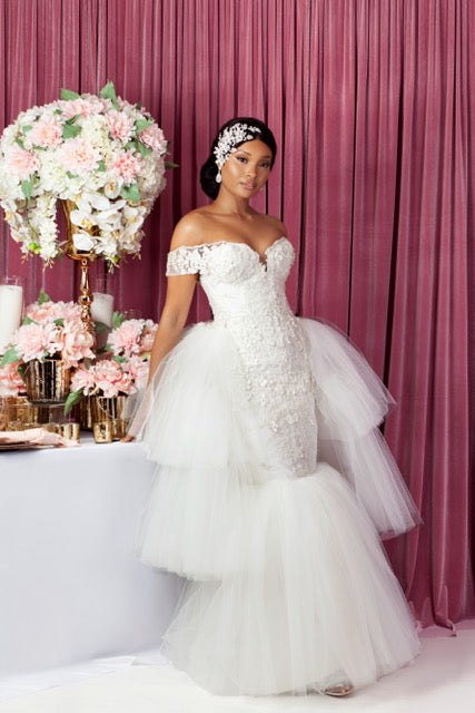 Sample: Removable Layered Train Wedding Gown